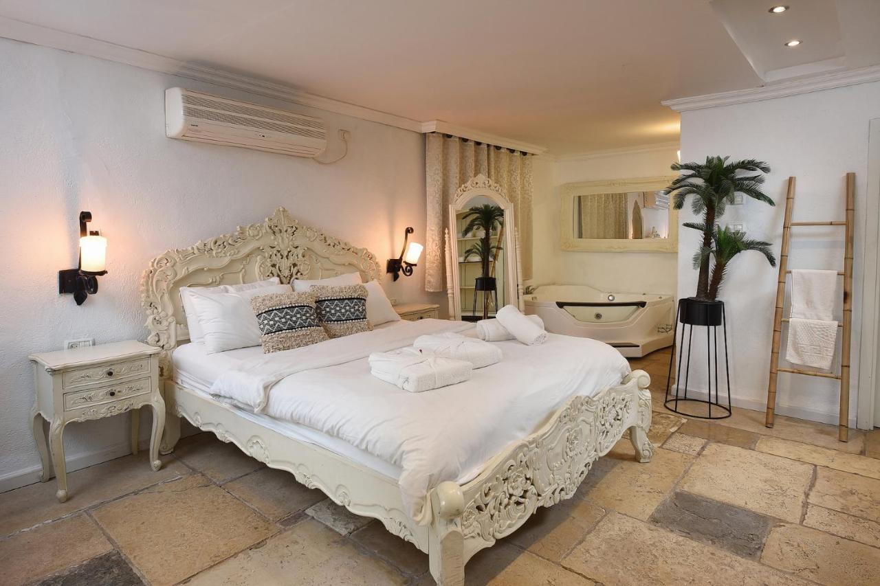 אחוזת הנסיכה כפר נופש Princess Holiday Village Mishmār Hāyardin Buitenkant foto