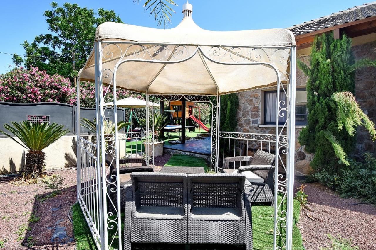 אחוזת הנסיכה כפר נופש Princess Holiday Village Mishmār Hāyardin Buitenkant foto